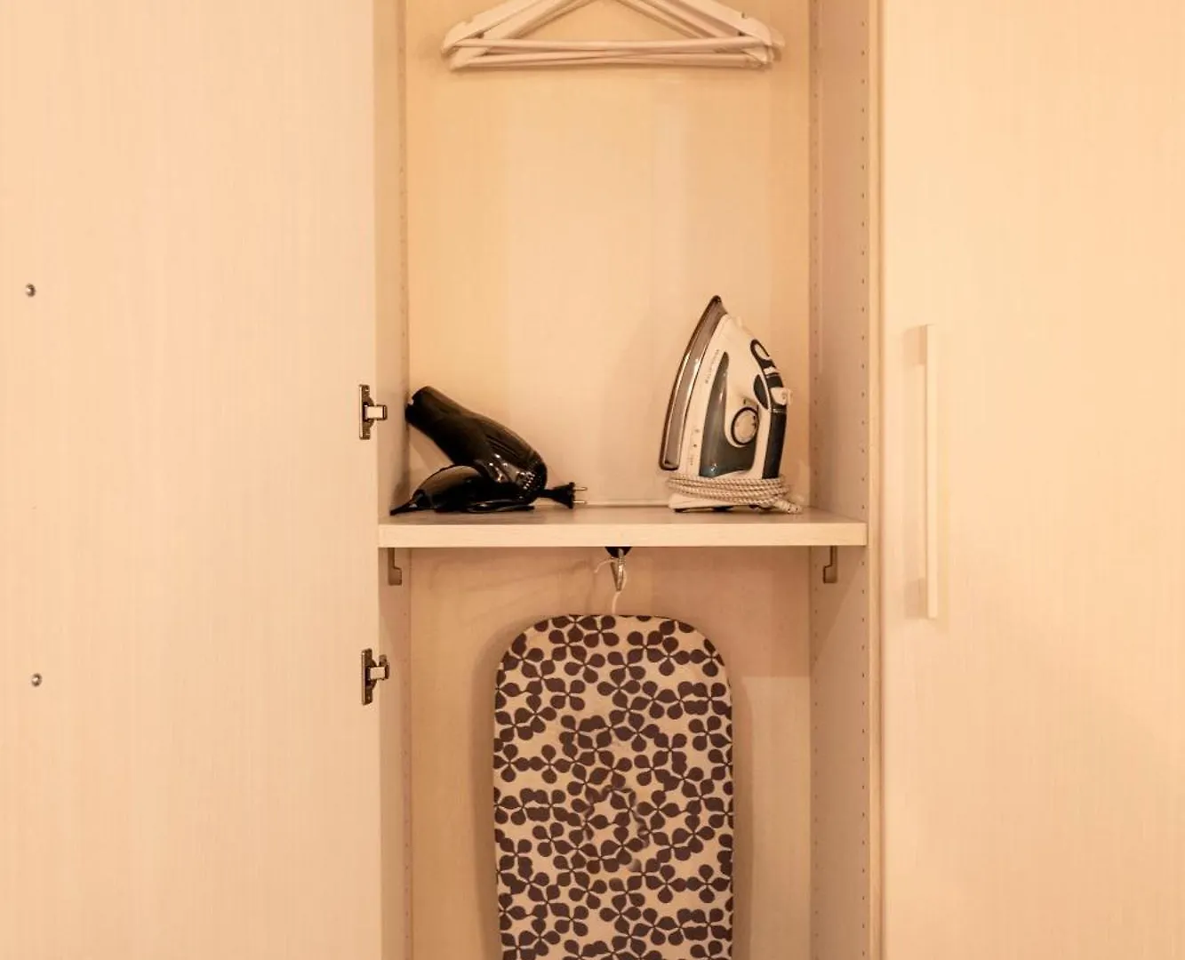Fenix Colombina In Biennale - Your Little House Venice